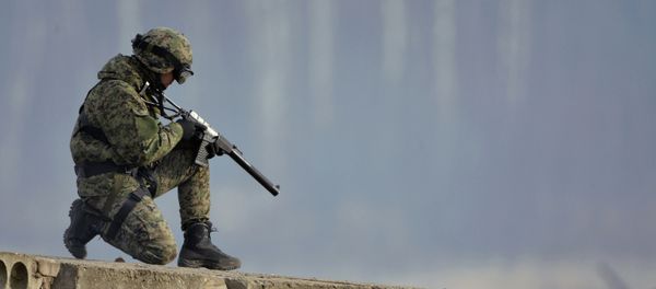 Val Silent assault rifles have been put into service with the Russian Central Military District's reconnaissance units stationed in Siberia - Sputnik International
