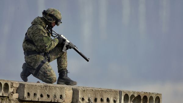 Val Silent assault rifles have been put into service with the Russian Central Military District's reconnaissance units stationed in Siberia - Sputnik International