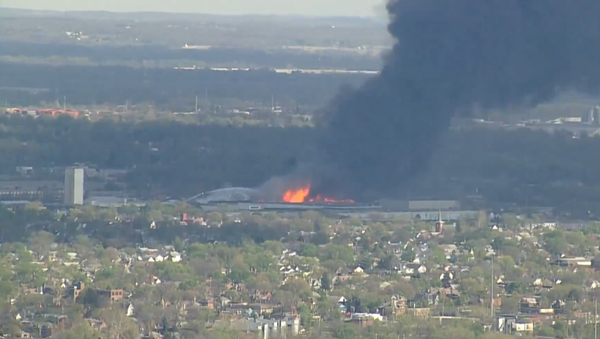 Massive Fire in South Columbus - Sputnik International