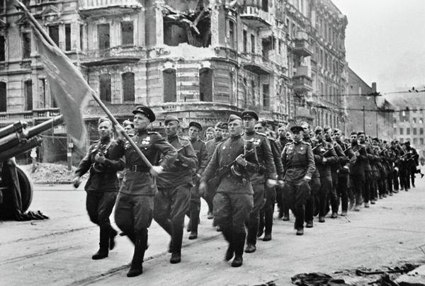 Last Stand: German Resistance Cost Red Army Losses to the Very End - Historian - Sputnik International