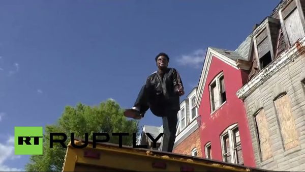 USA: Michael Jackson rocks Baltimore protest - Sputnik International