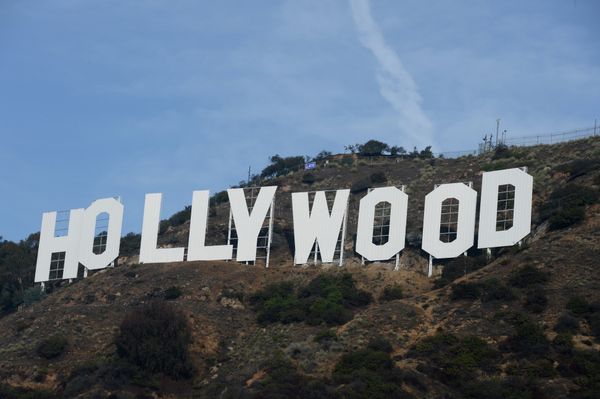 The freshly painted Hollywood sign The freshly painted Hollywood sign - Sputnik International