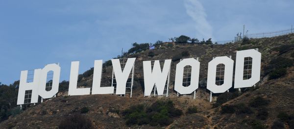 The freshly painted Hollywood sign - Sputnik International