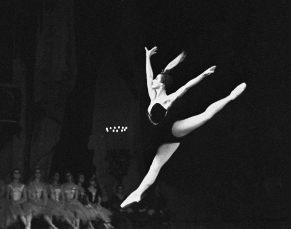 Queen of the Stage: Russian Ballerina Maya Plisetskaya Queen of the Stage: Russian Ballerina Maya Plisetskaya - Sputnik International