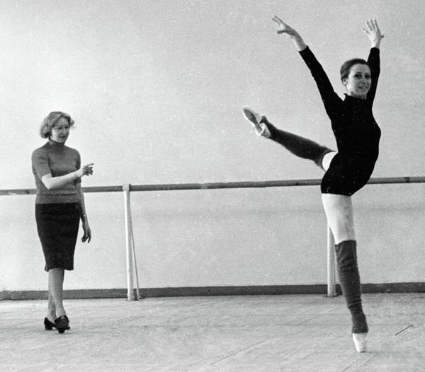 Queen of the Stage: Russian Ballerina Maya Plisetskaya Queen of the Stage: Russian Ballerina Maya Plisetskaya - Sputnik International