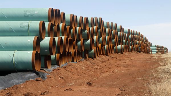A section of the Keystone 1 pipeline had to be shut down after just 2 years because of corrosion - the wall had corroded by 95% in one section - but both TransCanada and US federal regulators are keeping the cause of the damage secret, the DeSmogBlog reports. - Sputnik International