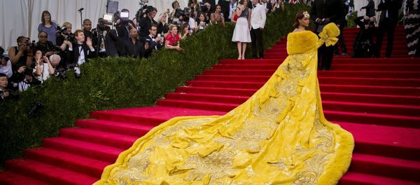 Singer Rihanna arrives at the Metropolitan Museum of Art Costume Institute Gala 2015 celebrating the opening of China: Through the Looking Glass in Manhattan, New York May 4, 2015.  - Sputnik International