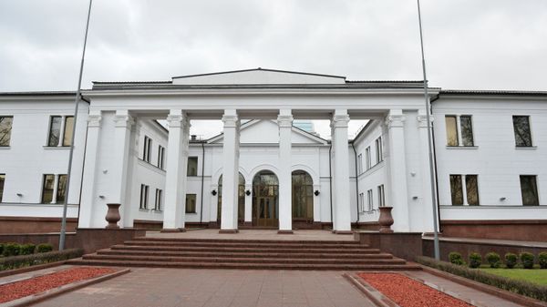 Ukraine Contact Group meets in Minsk - Sputnik International