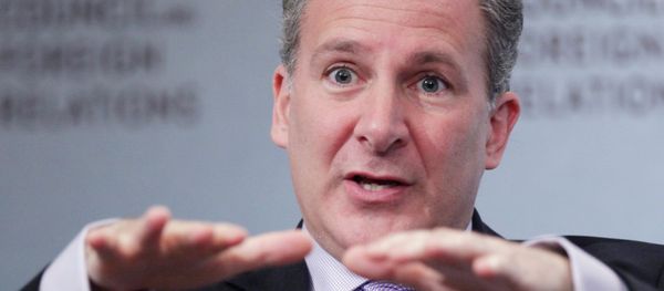 Financial analyst Peter Schiff predicts that the US Federal Reserve will bring on a fourth wave of quantitative easing to try to stimulate the economy once again. - Sputnik International