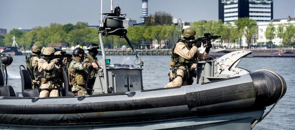 40-year partnership of the UK/NL Amphibious Force, British and Dutch Marines - Sputnik International