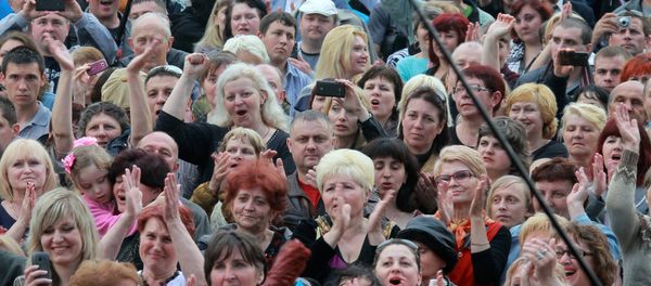Concert and rally devoted to referendum on status of Lugansk Republic Concert and rally devoted to referendum on status of Lugansk Republic - Sputnik International