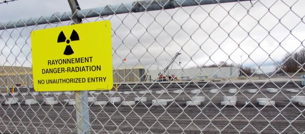 This Nov. 1, 2013 photo shows rows of chambers holding intermediate-level radioactive waste in shallow pits at the Bruce Power nuclear complex near Kincardine, Ontario. - Sputnik International