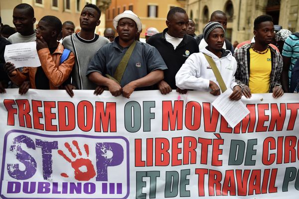 Asylum seekers hold a banner asking for freedom of movement and work in Europe, during a demonstration in front of the Italian parliament in Rome, on April 23, 2015 Asylum seekers hold a banner asking for freedom of movement and work in Europe, during a demonstration in front of the Italian parliament in Rome, on April 23, 2015 - Sputnik International
