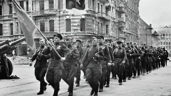 May 1 parade in Berlin May 1 parade in Berlin - Sputnik International
