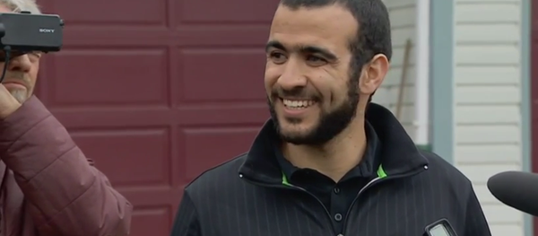 Former Gitmo Detainee Omar Khadr Speaks After Release From Canadian Jail - Sputnik International