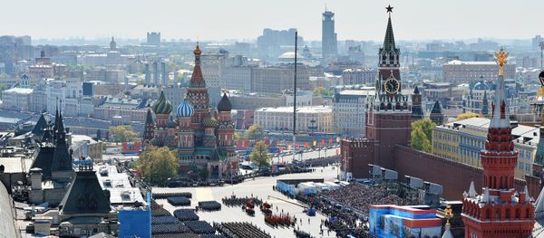 Military personnel in formation during the military parade to commemorate the 70th anniversary of the Soviet Union's victory in World War II, the Great Patriotic War of 1941-1945. - Sputnik International