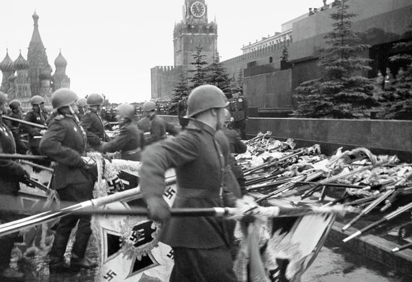 Celebrating WWII Victory in Moscow: Now and Then - Sputnik International
