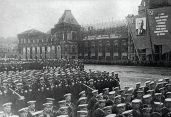 Celebrating WWII Victory in Moscow: Now and Then - Sputnik International
