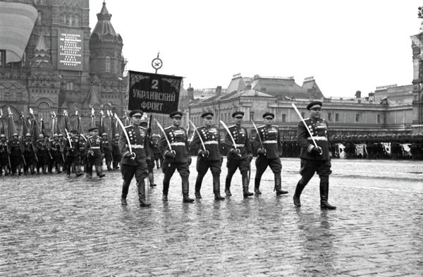 Celebrating WWII Victory in Moscow: Now and Then - Sputnik International