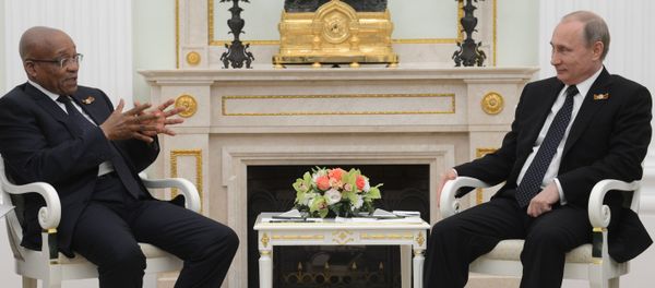 Russian President Vladimir Putin meets with President of South Africa Jacob Zuma Russian President Vladimir Putin meets with President of South Africa Jacob Zuma - Sputnik International