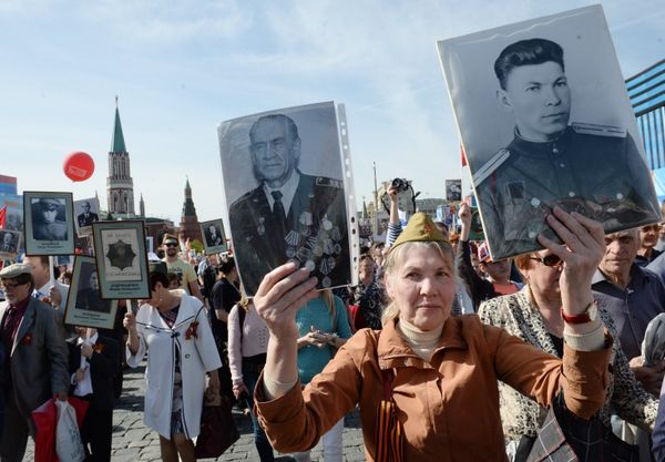 Nobody is Forgotten: 'Immortal Regiment' Marches Across Russia - Sputnik International