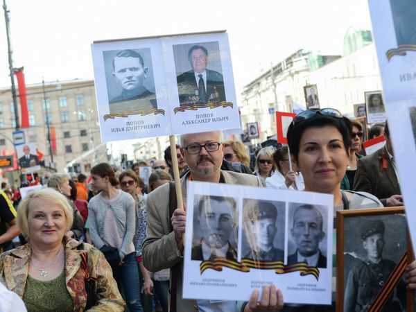 Nobody is Forgotten: 'Immortal Regiment' Marches Across Russia - Sputnik International