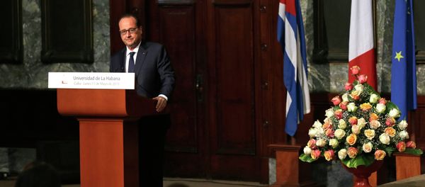 French President Francois Hollande delivers a speech at Havana's University, in Havana, Cuba French President Francois Hollande delivers a speech at Havana's University, in Havana, Cuba - Sputnik International
