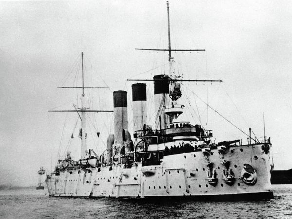 Aurora: Legendary Cruiser That Changed Russia’s History With a Single Shot - Sputnik International