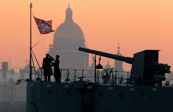 Aurora: Legendary Cruiser That Changed Russia’s History With a Single Shot - Sputnik International