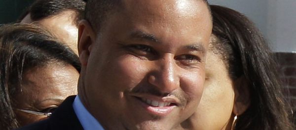 Sen. Virgil Smith, D-Detroit, is shown during a bill signing ceremony at the Michigan State Fairgrounds in Detroit Sen. Virgil Smith, D-Detroit, is shown during a bill signing ceremony at the Michigan State Fairgrounds in Detroit - Sputnik International