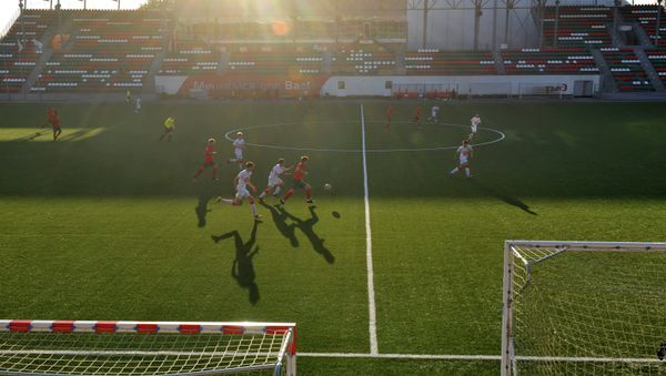 Children play football - Sputnik International