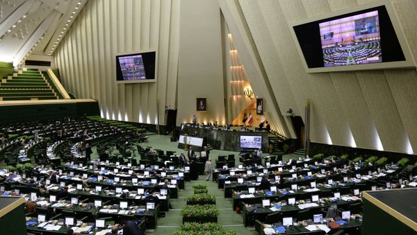 The assembly hall of the Iranian Parliament (the Islamic Consultative Assembly - Majlis) in Tehran - Sputnik International