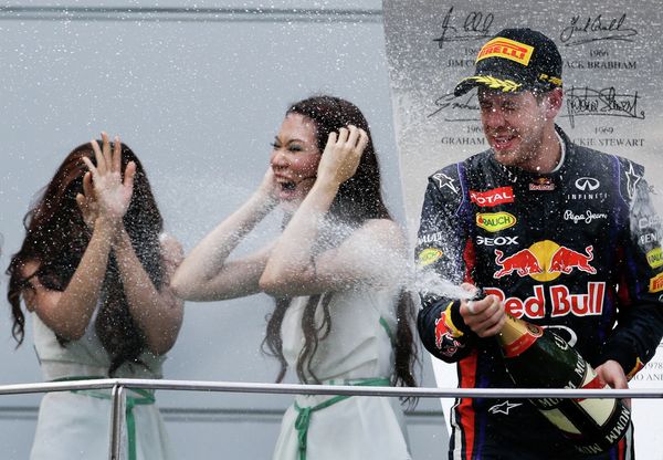 Wheels and Heels: Formula One Girls Wheels and Heels: Formula One Girls - Sputnik International