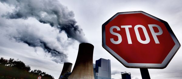 The power plant Neurath run by coal from the brown coal open cast mine Garzweiler is pictured on October 24, 2014 in Rommerskirchen, western Germany The power plant Neurath run by coal from the brown coal open cast mine Garzweiler is pictured on October 24, 2014 in Rommerskirchen, western Germany - Sputnik International
