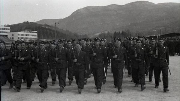 A unit of Ustashe in Sarajevo A unit of Ustashe in Sarajevo - Sputnik International