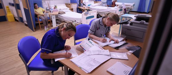 Members of clinical staff complete paperwork in the Accident and Emergency department of the 'Royal Albert Edward Infirmary' in Wigan, north west England on April 2, 2015 Members of clinical staff complete paperwork in the Accident and Emergency department of the 'Royal Albert Edward Infirmary' in Wigan, north west England on April 2, 2015 - Sputnik International