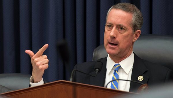 House Armed Services Committee Chairman Rep. Mac Thornberry, R-Texas, questions Defense Secretary Ash Carter as he testifies on Capitol Hill in Washington, Wednesday, March 18,2015 - Sputnik International