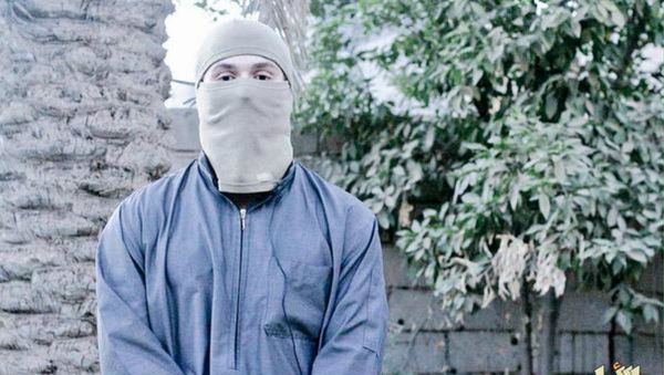 Abu Musal al-Britani, an alleged Isis suicide bomber, in a picture circulating by Isis social media accounts Abu Musal al-Britani, an alleged Isis suicide bomber, in a picture circulating by Isis social media accounts - Sputnik International