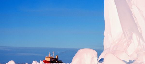 The remainder of the Larsen B Ice Shelf could break away and disintegrate by 2020. The remainder of the Larsen B Ice Shelf could break away and disintegrate by 2020. - Sputnik International