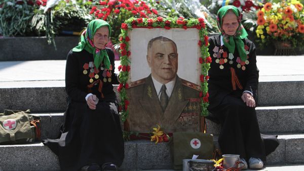 Nationwide orthodox and patriotic procession staged in Ukraine to mark 70 years since Great Patriotic War beginning - Sputnik International