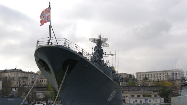 Russian Navy frigate Ladny in Sevastopol - Sputnik International