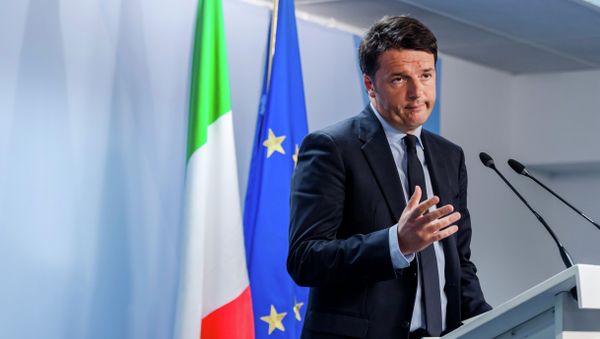 Italian Prime Minister Matteo Renzi speaks during a media conference after an emergency EU summit at the EU Council building in Brussels. Italian Prime Minister Matteo Renzi speaks during a media conference after an emergency EU summit at the EU Council building in Brussels. - Sputnik International