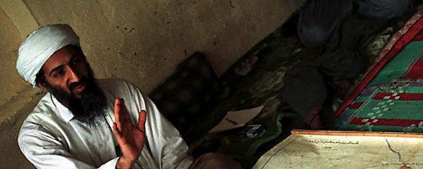 Exiled Saudi dissident Osama bin Laden, identified by the US as being the prime suspect in the attacks on the US, is shown in Afghanistan in this April 1998 file photo - Sputnik International