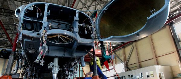 Russia's Deputy Defense Minister Yury Borisov visits Progress Aviation Plant in Arsenyev, the Primorye Territory - Sputnik International