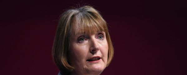 Harriet Harman, the Deputy Leader of the Labour Party, introduces Ed Miliband, the Party leader, as he launches his party's general election manifesto in the Old Granada Studios in Manchester, northwest England on April 13, 2015 Harriet Harman, the Deputy Leader of the Labour Party, introduces Ed Miliband, the Party leader, as he launches his party's general election manifesto in the Old Granada Studios in Manchester, northwest England on April 13, 2015 - Sputnik International