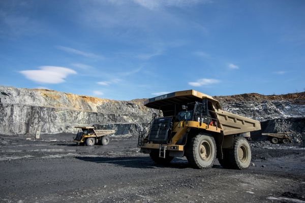 Gold-bearing open pit in Russia's Amur Region. Gold-bearing open pit in Russia's Amur Region. - Sputnik International