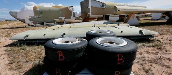 A Boeing B-52 Stratofortress, tail number 58-0171, nicknamed Lil Peach II is seen chopped up per the New START Treaty (Strategic Arms Reduction Treaty) with Russia, at the 309th Aerospace Maintenance and Regeneration Group boneyard at Davis-Monthan Air Force Base in Tucson, Ariz A Boeing B-52 Stratofortress, tail number 58-0171, nicknamed Lil Peach II is seen chopped up per the New START Treaty (Strategic Arms Reduction Treaty) with Russia, at the 309th Aerospace Maintenance and Regeneration Group boneyard at Davis-Monthan Air Force Base in Tucson, Ariz - Sputnik International