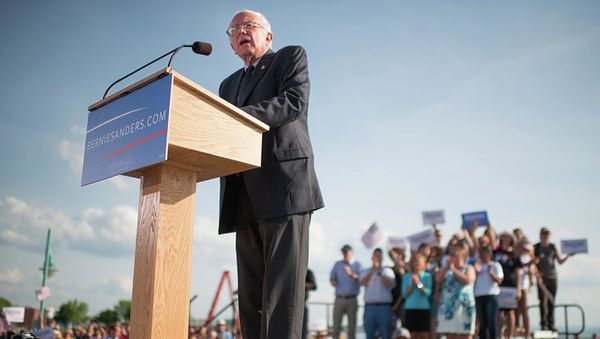 Sen. Bernie Sanders, I-Vt., speaks on Tuesday, May 26, 2015 in Burlington, Vt., where he formally announced he will seek the Democratic nomination for president Sen. Bernie Sanders, I-Vt., speaks on Tuesday, May 26, 2015 in Burlington, Vt., where he formally announced he will seek the Democratic nomination for president - Sputnik International