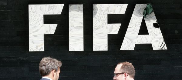 As top football executives in the Americas are losing their positions over the FIFA corruption investigation, the timing of the revelations - on the eve of the FIFA's presidential elections - seems to some designed for a shake up. - Sputnik International