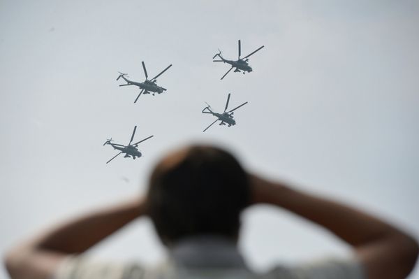 Steel Birds of Prey: Berkuts Aerobatic Team and Their Mi-28 Helicopters - Sputnik International
